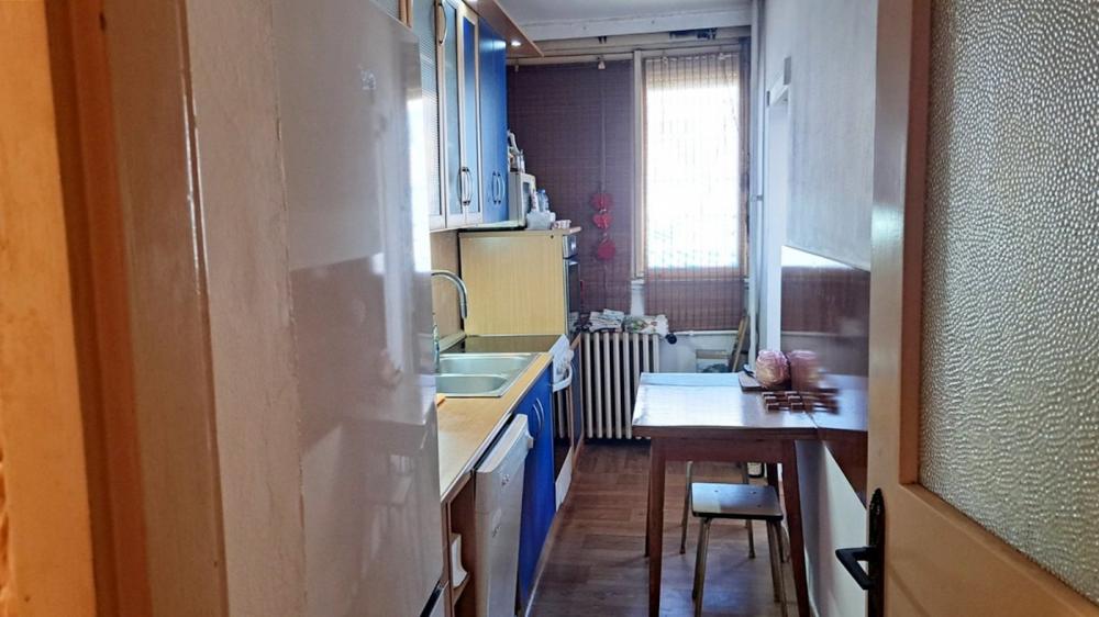Stan na prodaju u Beogradu, Novi Beograd blok 11C (Stari Merkator), troiposoban, 87m2, cena 288000 evra