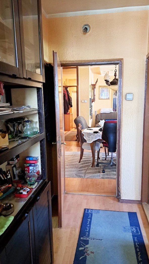 Stan na prodaju u Beogradu, Novi Beograd blok 11C (Stari Merkator), troiposoban, 87m2, cena 288000 evra