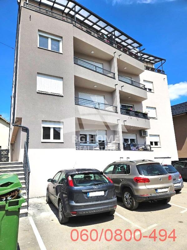 Stan na prodaju u Beogradu, Grocka, trosoban, 66m2, cena 110000 evra
