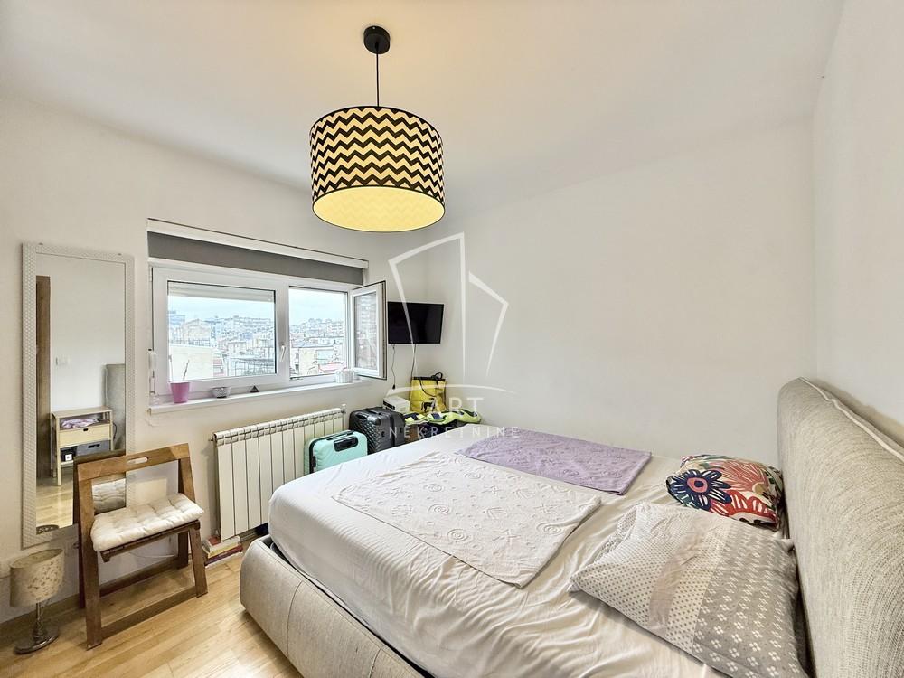 Stan na prodaju u Beogradu, Palilula, cetvorosoban, 84m2, cena 310000 evra
