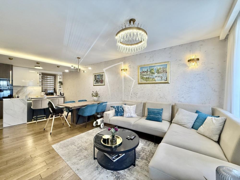 Stan na prodaju u Beogradu, Vračar, cetvorosoban, 110m2, cena 415000 evra