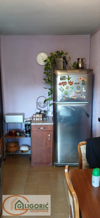 Stan na prodaju u Beogradu, Voždovac, dvoiposoban, 47m2, cena 157400 evra