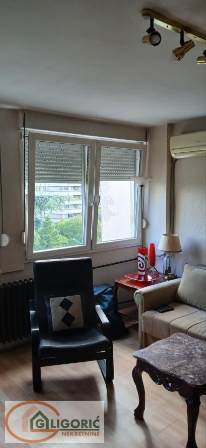 Stan na prodaju u Beogradu, Voždovac, dvoiposoban, 47m2, cena 157400 evra
