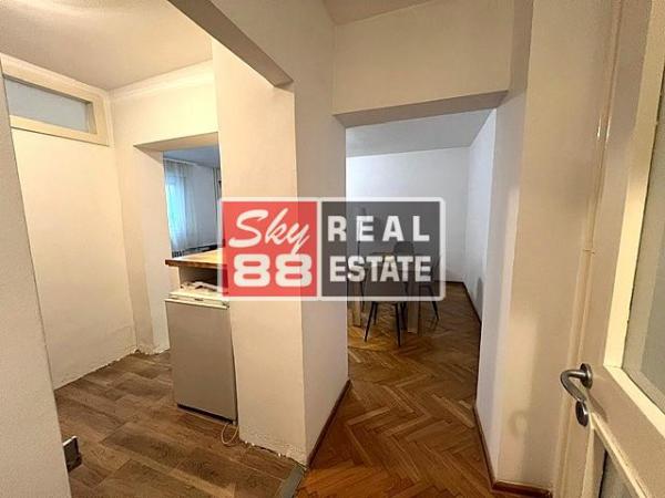 Stan na prodaju u Beogradu, Vračar, dvosoban, 43m2, cena 190000 evra