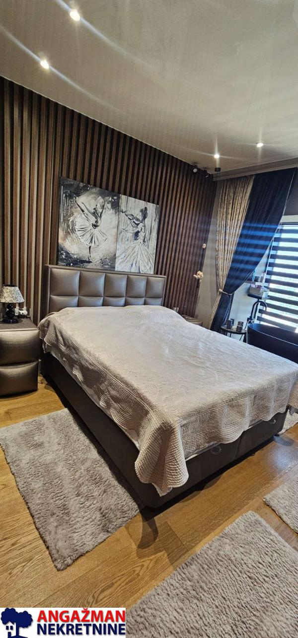 Stan na prodaju u Beogradu, Novi Beograd, dvosoban, 61m2, cena 460000 evra