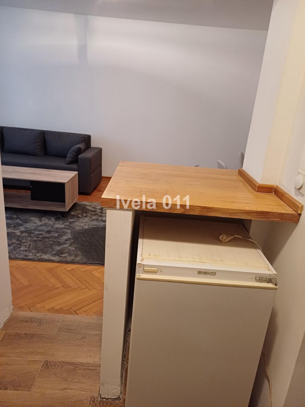 Stan na prodaju u Beogradu, Vračar, dvosoban, 43m2, cena 190000 evra
