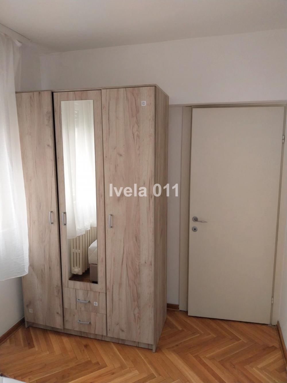 Stan na prodaju u Beogradu, Vračar, dvosoban, 43m2, cena 190000 evra