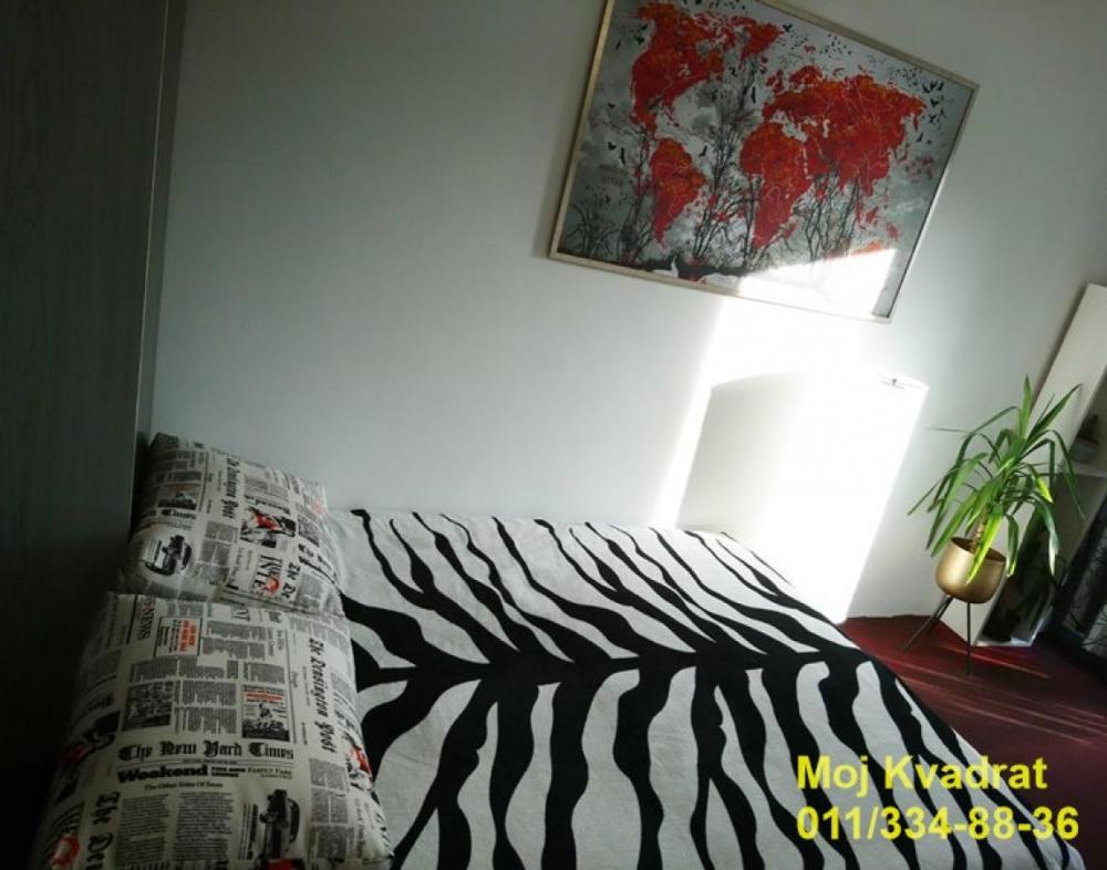 Stan na prodaju u Beogradu, Beograd (Trg Republike), jednosoban, 33m2, cena 184500 evra