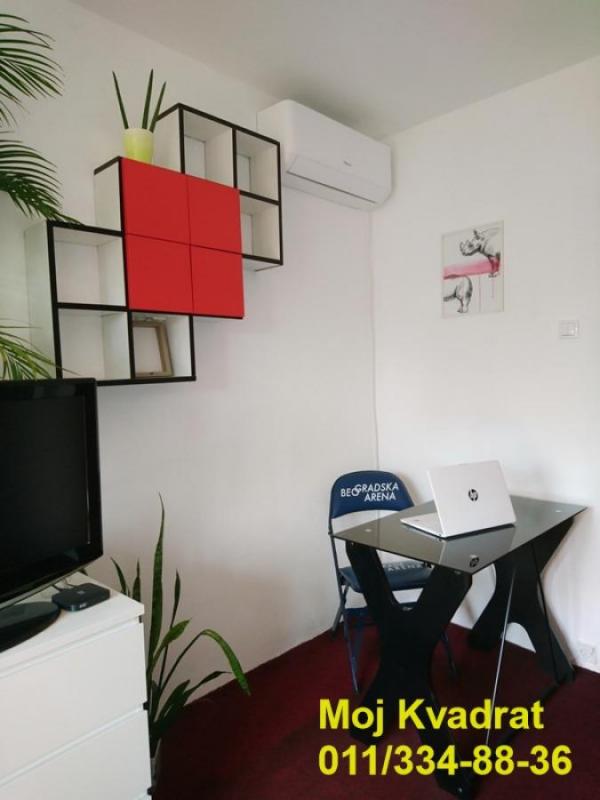 Stan na prodaju u Beogradu, Beograd (Trg Republike), jednosoban, 33m2, cena 184500 evra