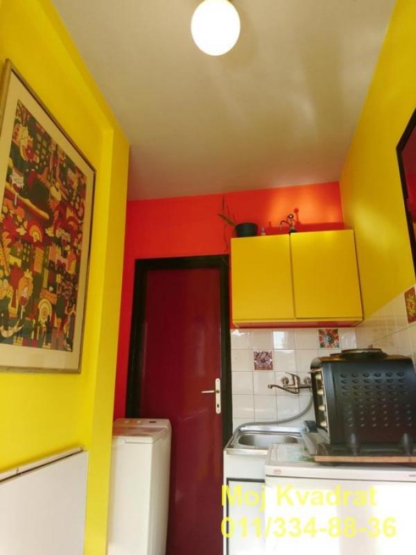 Stan na prodaju u Beogradu, Beograd (Trg Republike), jednosoban, 33m2, cena 184500 evra