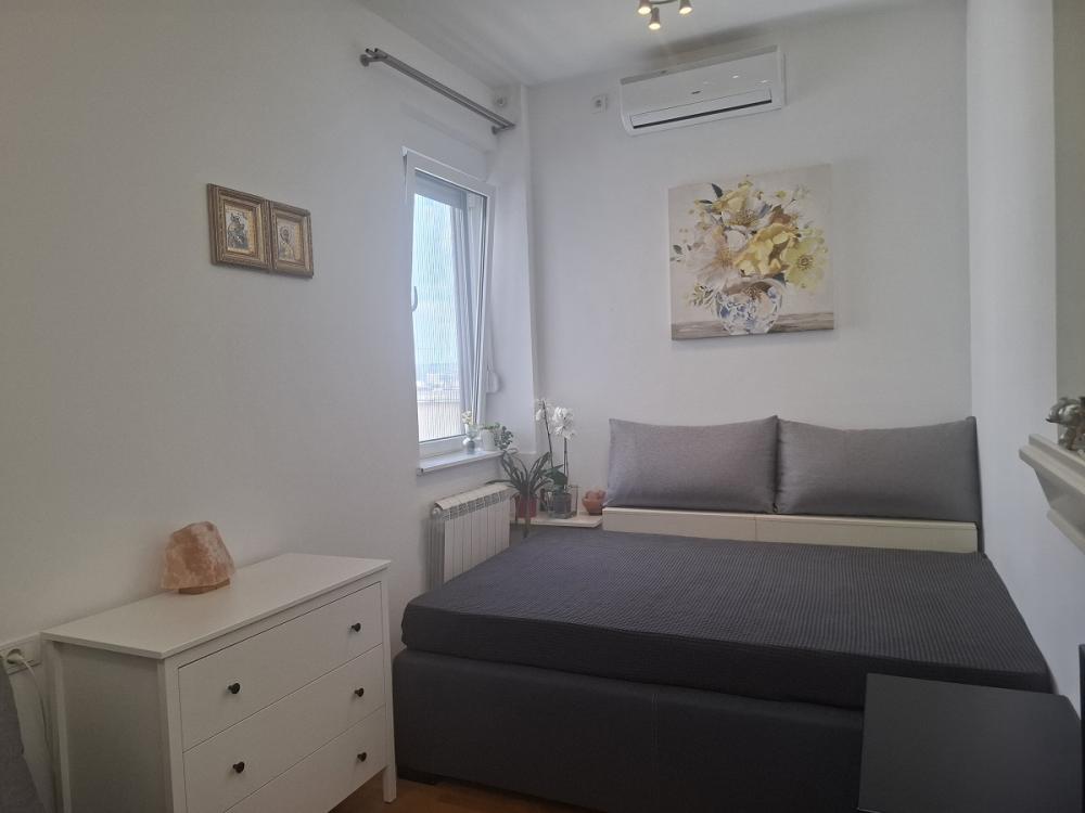 Stan na prodaju u Beogradu, Vračar (Hram), jednosoban, 33m2, cena 170000 evra