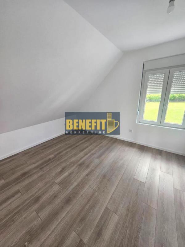 Stan na prodaju u Beogradu, Ostružnica, cetvorosoban, 100m2, cena 145000 evra