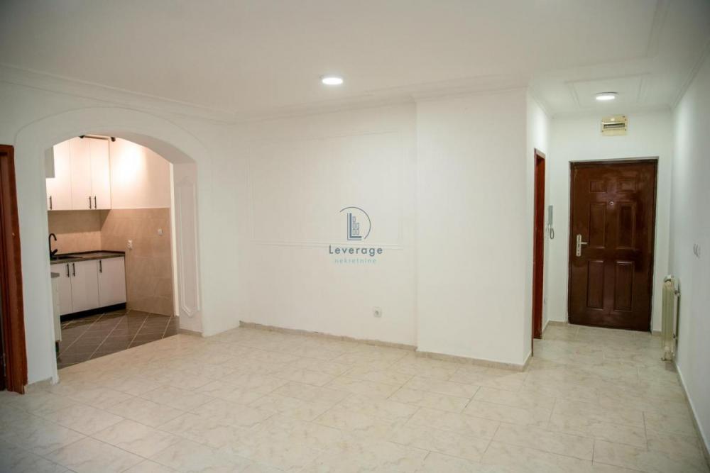Stan na prodaju u Beogradu, Mirijevo, dvosoban, 52m2, cena 92000 evra