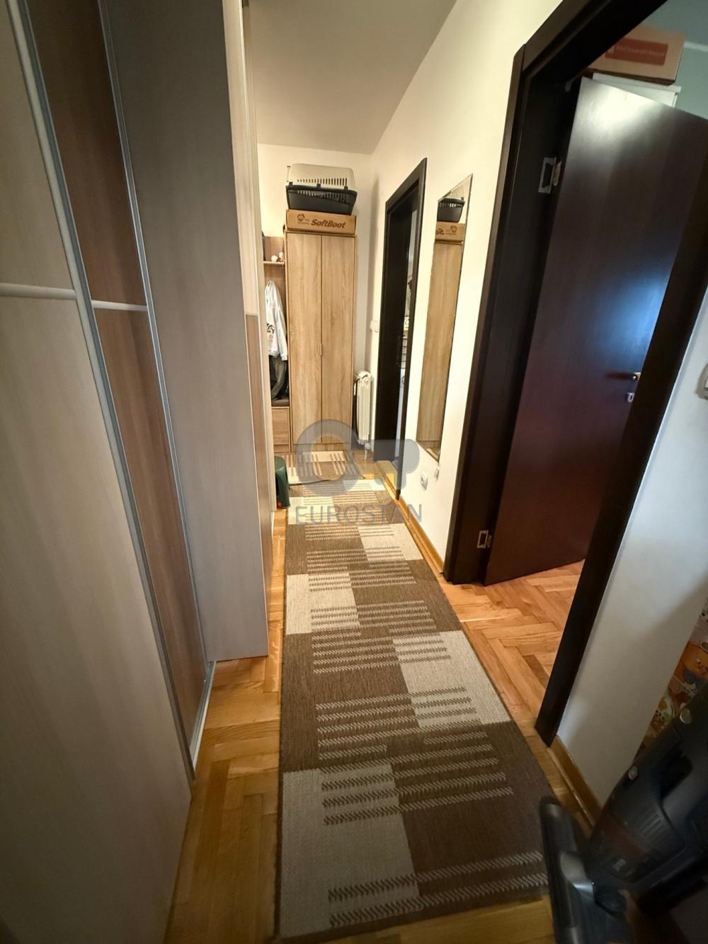 Stan na prodaju u Beogradu, Miljakovac, dvosoban, 50m2, cena 145000 evra