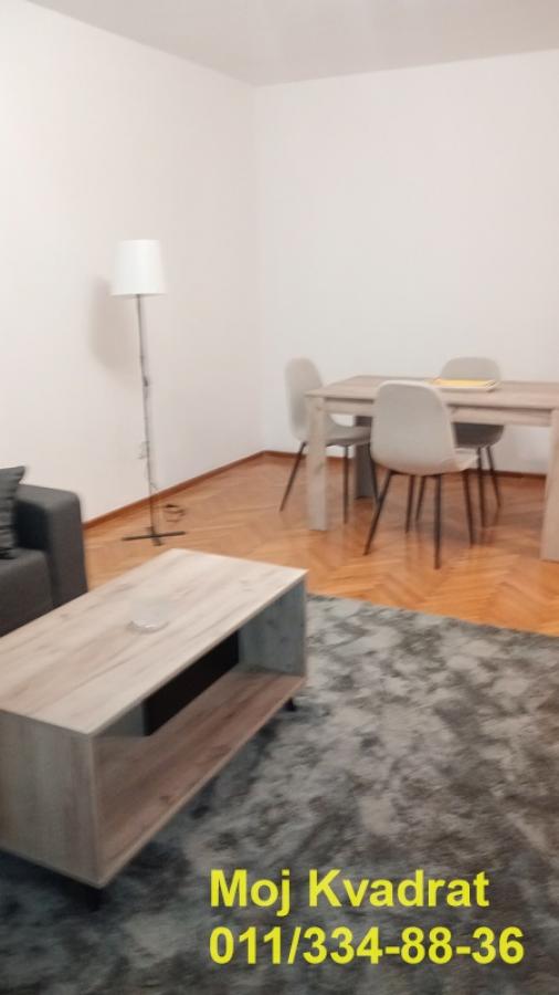 Stan na prodaju u Beogradu, Čubura, jednoiposoban, 43m2, cena 190000 evra