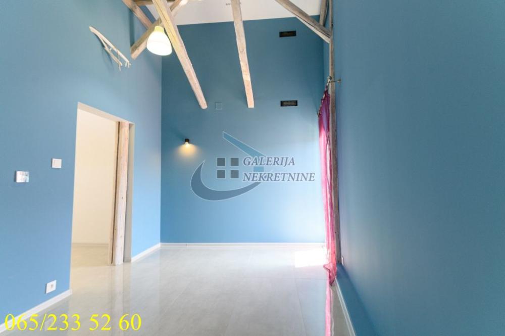 Stan na prodaju u Beogradu, jednoiposoban, 44m2, cena 220000 evra