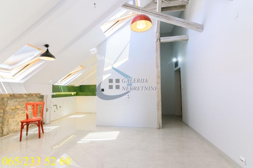 Stan na prodaju u Beogradu, jednoiposoban, 44m2, cena 220000 evra