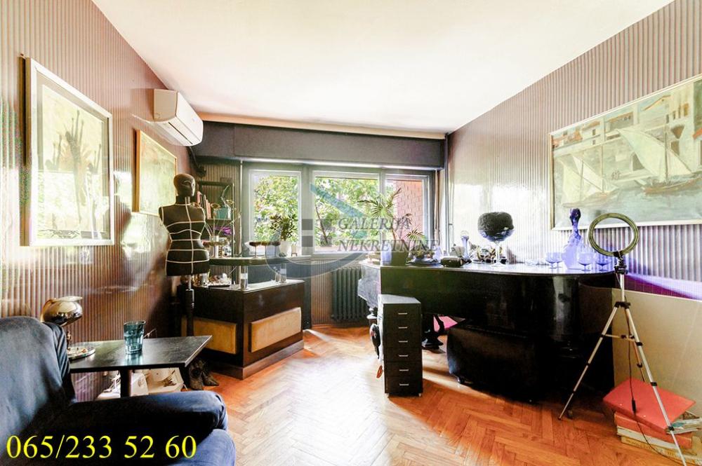 Stan na prodaju u Beogradu, Beograd (Poštanska štedionica), dvosoban, 50m2, cena 350000 evra