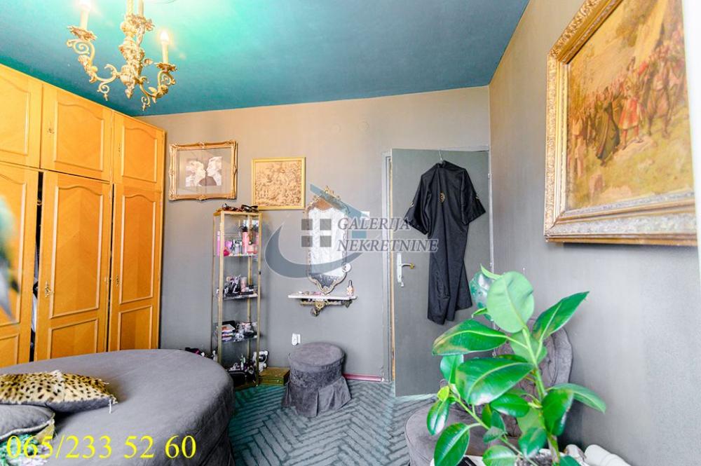 Stan na prodaju u Beogradu, Beograd (Poštanska štedionica), dvosoban, 50m2, cena 350000 evra