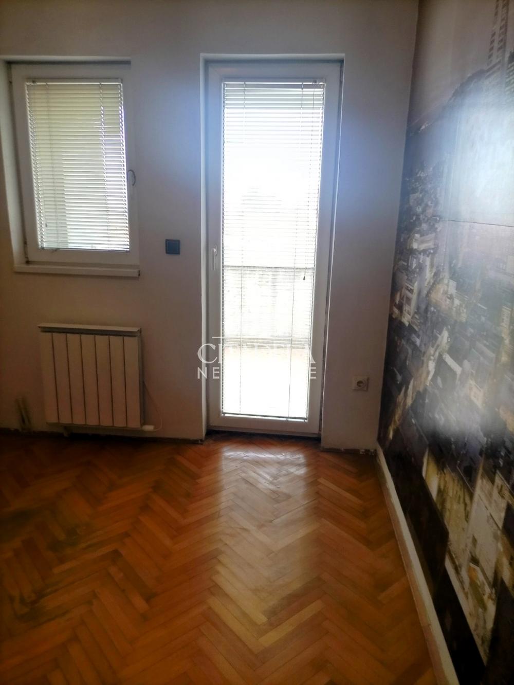 Stan na prodaju u Beogradu, Žarkovo, dvosoban, 54m2, cena 105000 evra