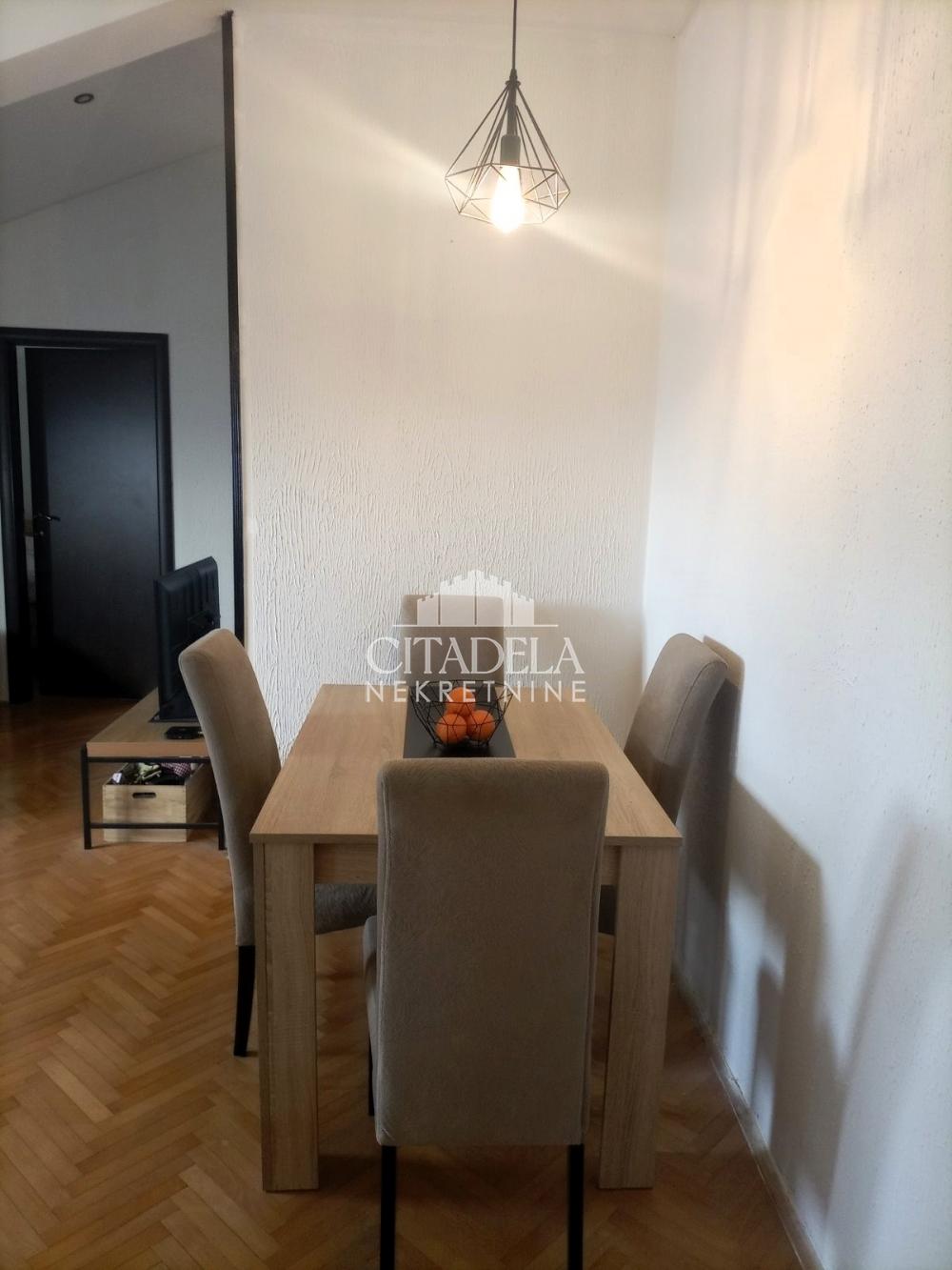 Stan na prodaju u Beogradu, Žarkovo, dvosoban, 54m2, cena 105000 evra