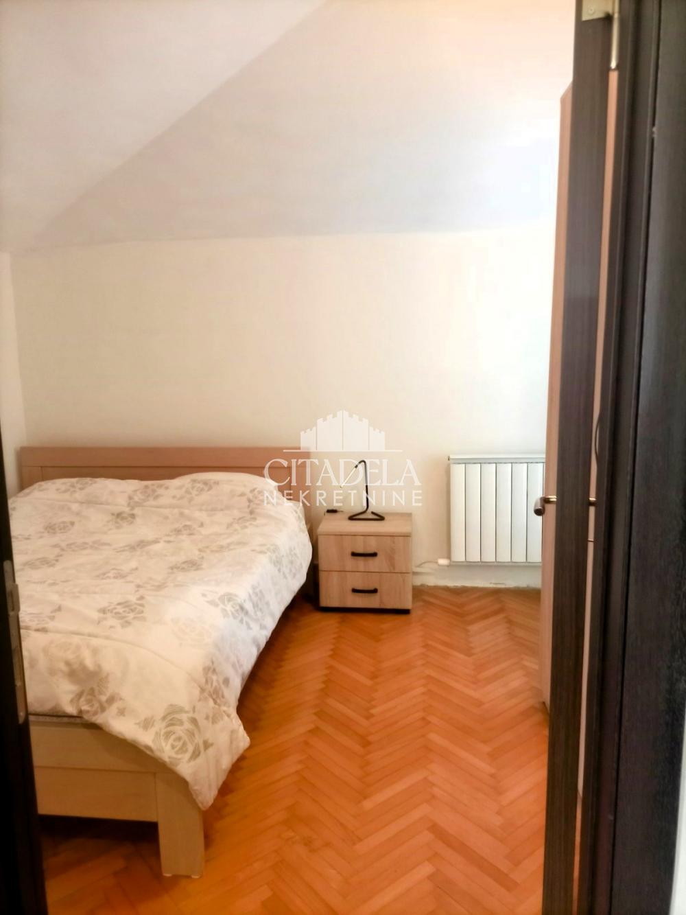 Stan na prodaju u Beogradu, Žarkovo, dvosoban, 54m2, cena 105000 evra