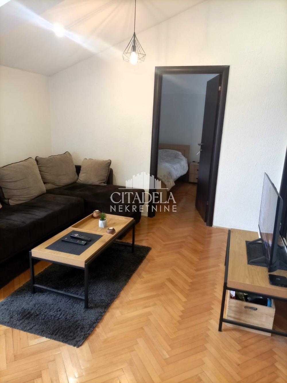 Stan na prodaju u Beogradu, Žarkovo, dvosoban, 54m2, cena 105000 evra