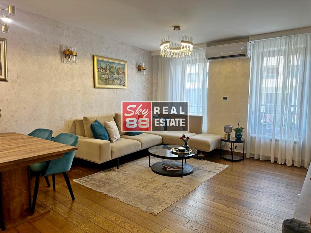 Stan na prodaju u Beogradu, Vračar, cetvorosoban, 110m2, cena 449000 evra