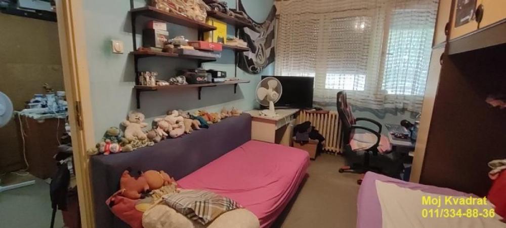 Stan na prodaju u Beogradu, Medaković 3, dvosoban, 73m2, cena 182500 evra
