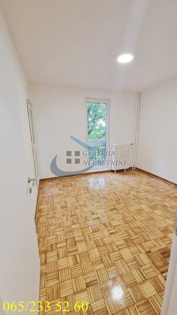 Stan na prodaju u Beogradu, Vidikovac, troiposoban, 83m2, cena 226000 evra