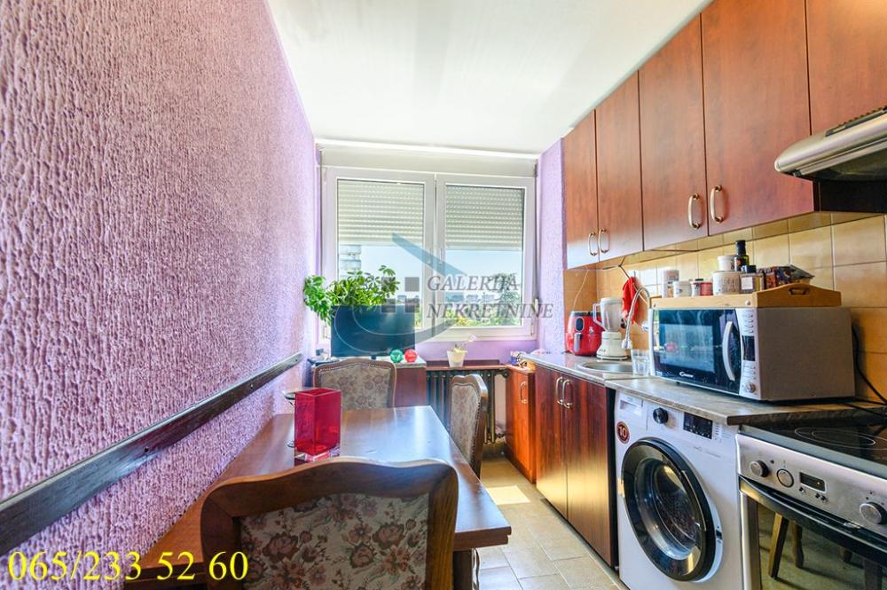 Stan na prodaju u Beogradu, Voždovac, dvosoban, 47m2, cena 157400 evra