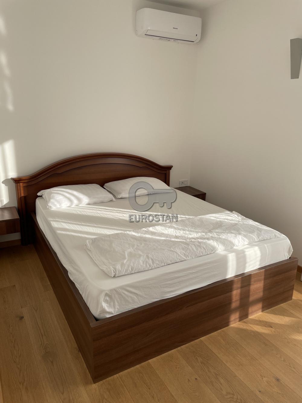 Stan na prodaju u Beogradu, Rakovica, trosoban, 45m2, cena 167000 evra