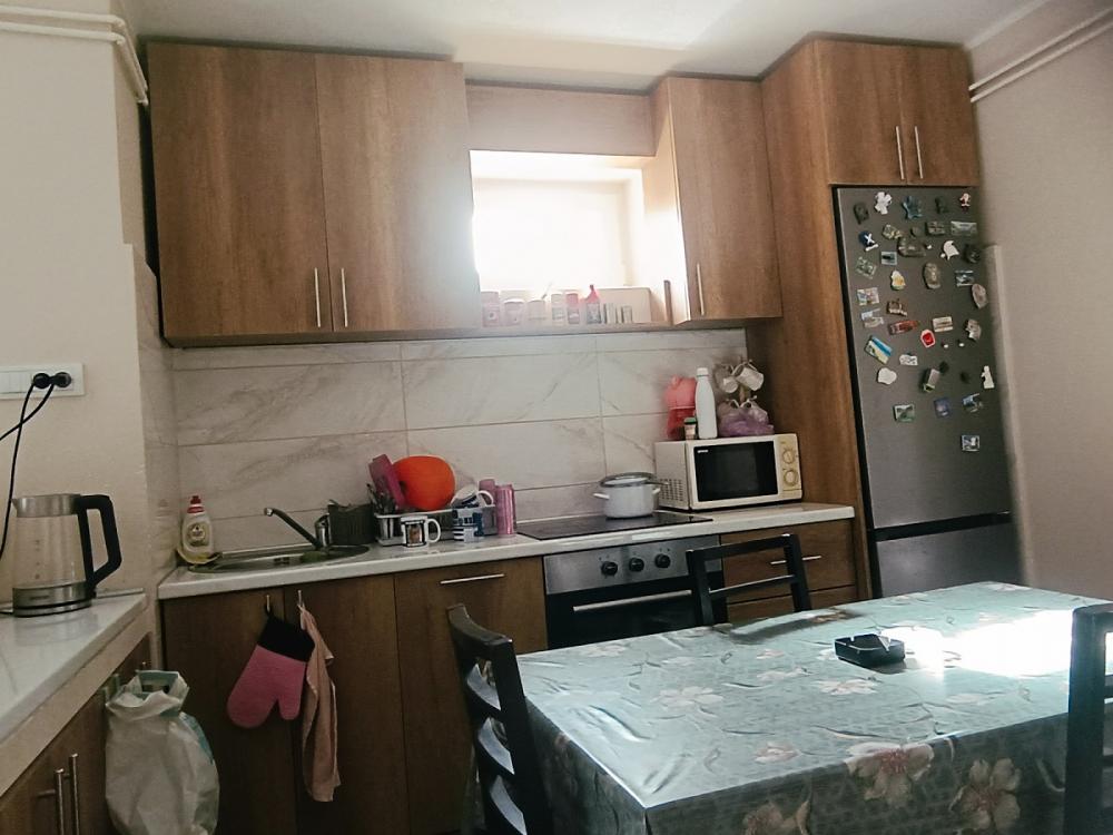 Stan na prodaju u Beogradu, Cerak, dvoiposoban, 65m2, cena 180000 evra