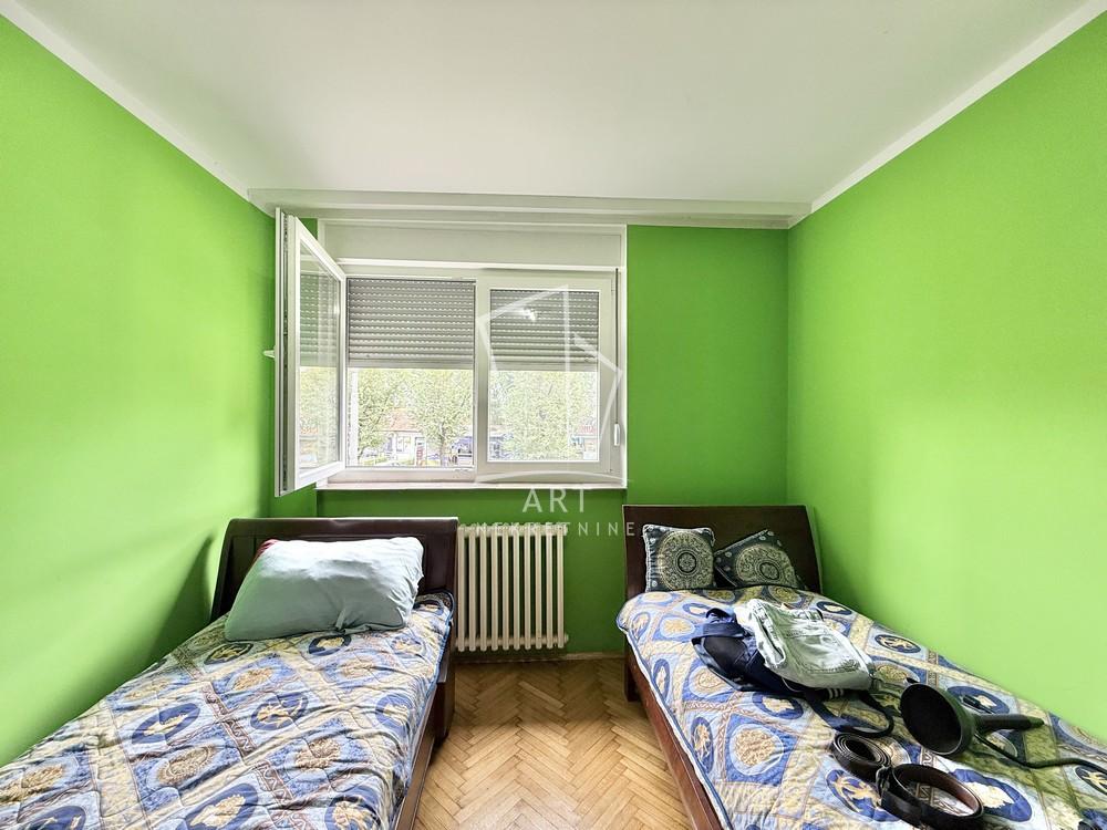 Stan na prodaju u Beogradu, Voždovac, dvosoban, 44m2, cena 145000 evra