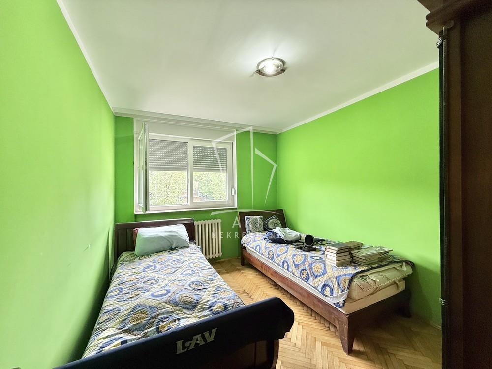 Stan na prodaju u Beogradu, Voždovac, dvosoban, 44m2, cena 145000 evra