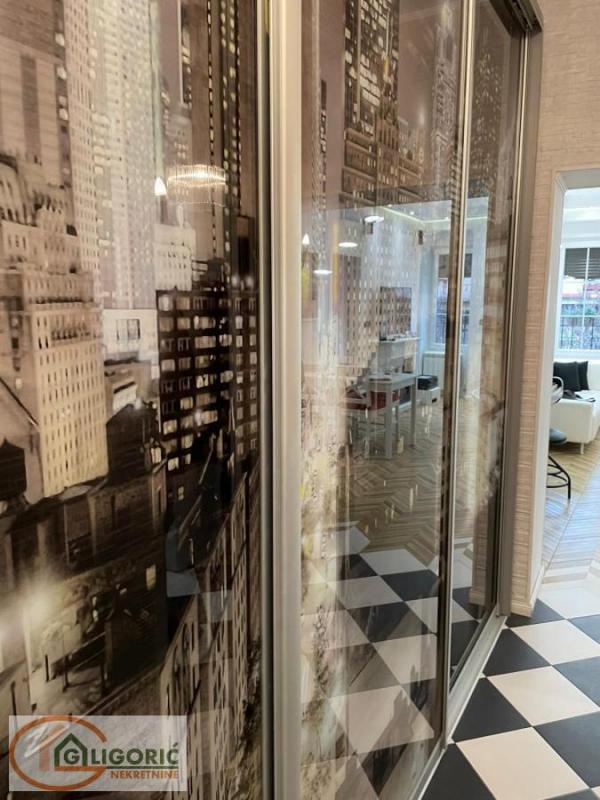 Stan na prodaju u Beogradu, Beograd (centar), trosoban, 69m2, cena 440000 evra