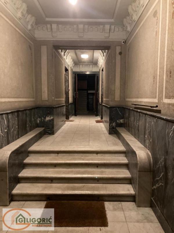 Stan na prodaju u Beogradu, Beograd (centar), trosoban, 69m2, cena 440000 evra