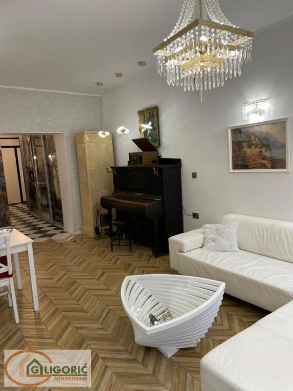 Stan na prodaju u Beogradu, Beograd (centar), trosoban, 69m2, cena 440000 evra