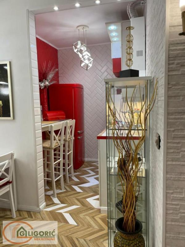 Stan na prodaju u Beogradu, Beograd (centar), trosoban, 69m2, cena 440000 evra