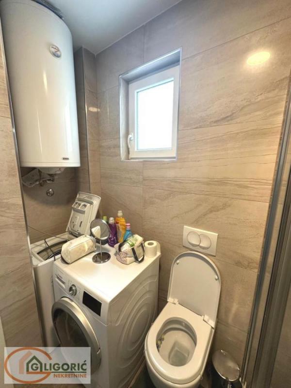 Stan na prodaju u Beogradu, Mirijevo, dvosoban, 50m2, cena 140000 evra