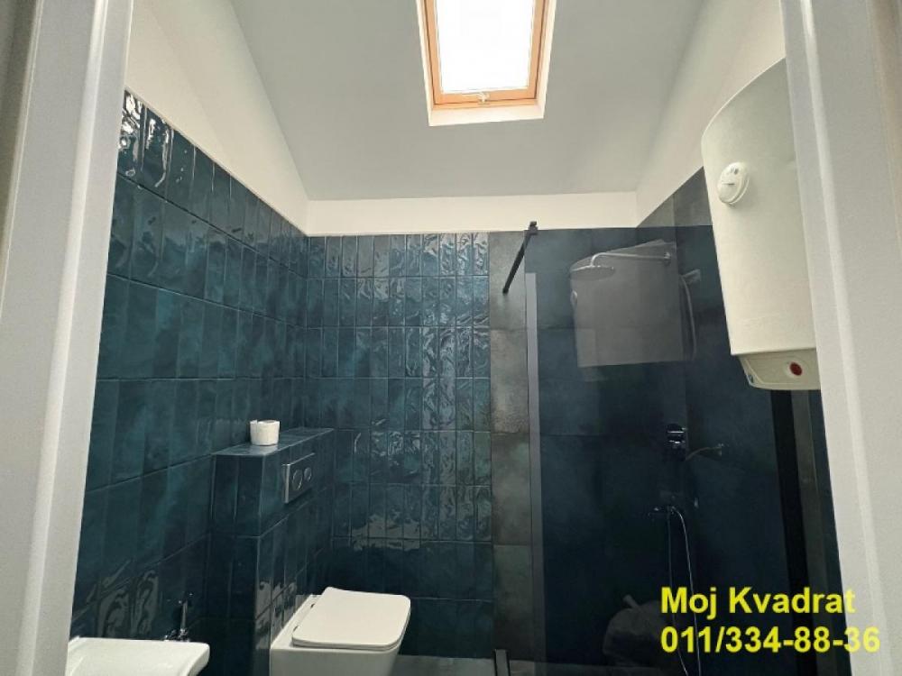 Stan na prodaju u Beogradu, Skadarlija, jednoiposoban, 44m2, cena 220000 evra