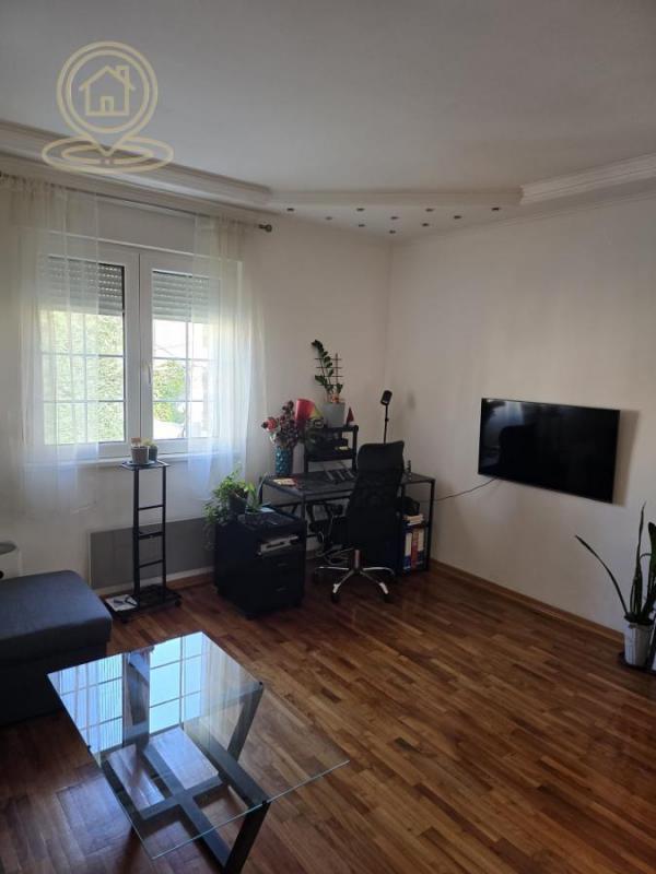 Stan na prodaju u Beogradu, Severni bulevar, jednoiposoban, 35m2, cena 135000 evra
