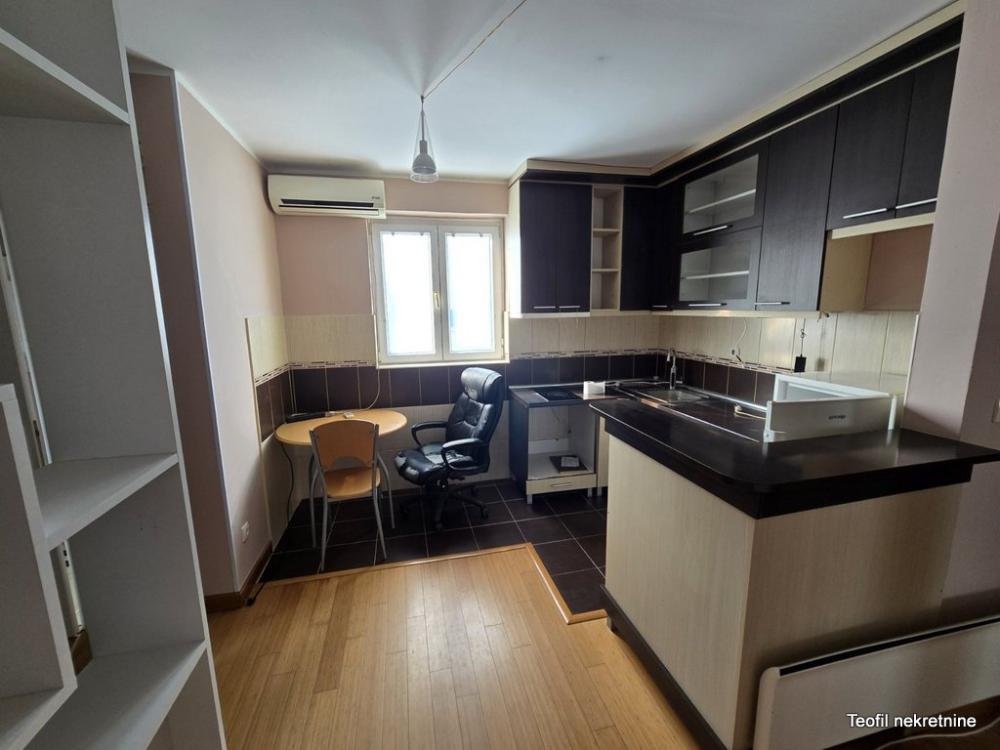 Stan na prodaju u Beogradu, Mirijevo, jednoiposoban, 41m2, cena 99900 evra