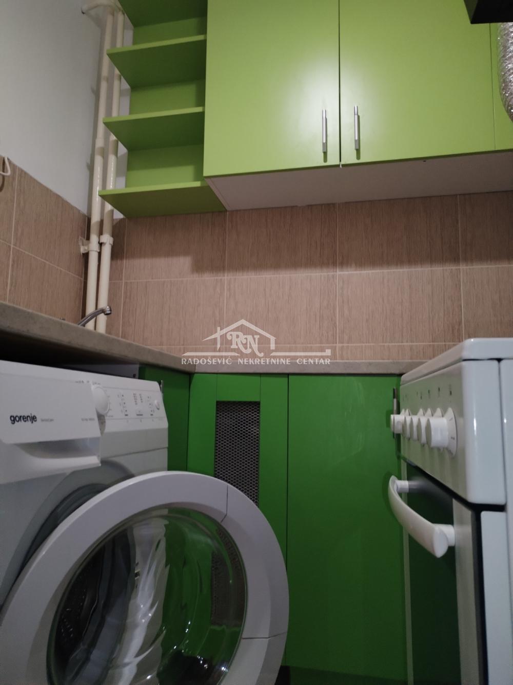 Stan na prodaju u Beogradu, Savski venac, 26m2, cena 145000 evra
