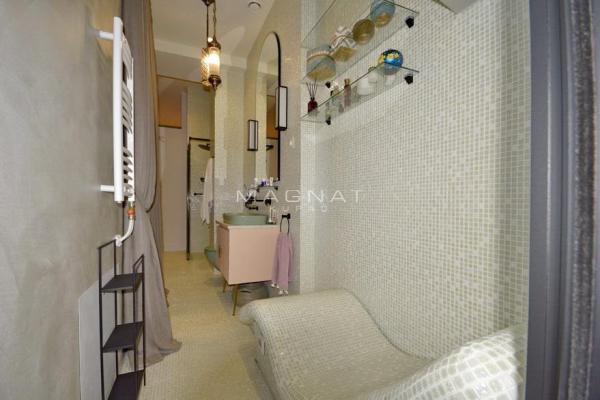 Stan na prodaju u Beogradu, Knez Mihailova, cetvorosoban, 130m2, cena 950000 evra
