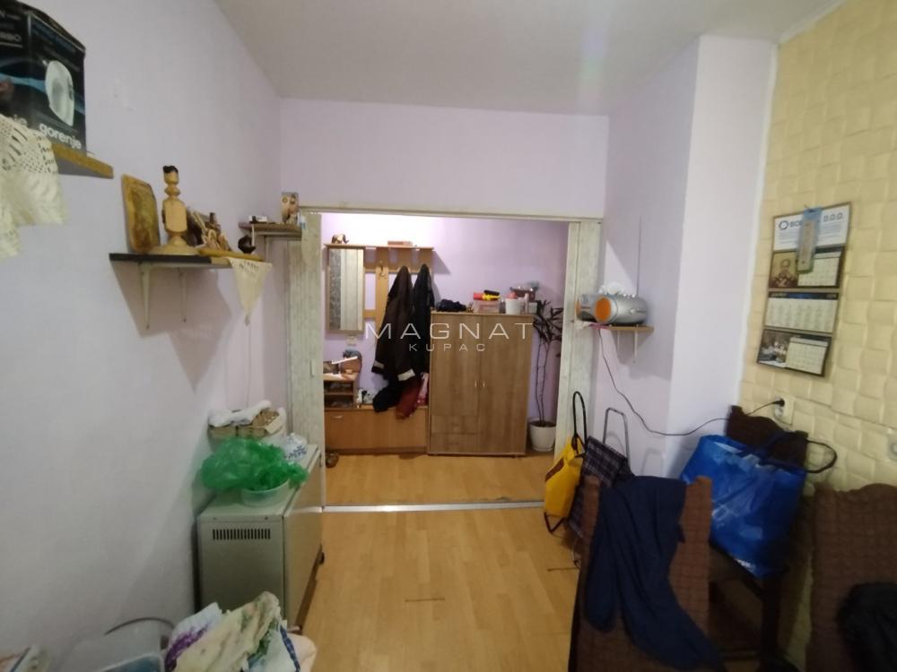 Stan na prodaju u Beogradu, Palilula, dvosoban, 49m2, cena 60000 evra