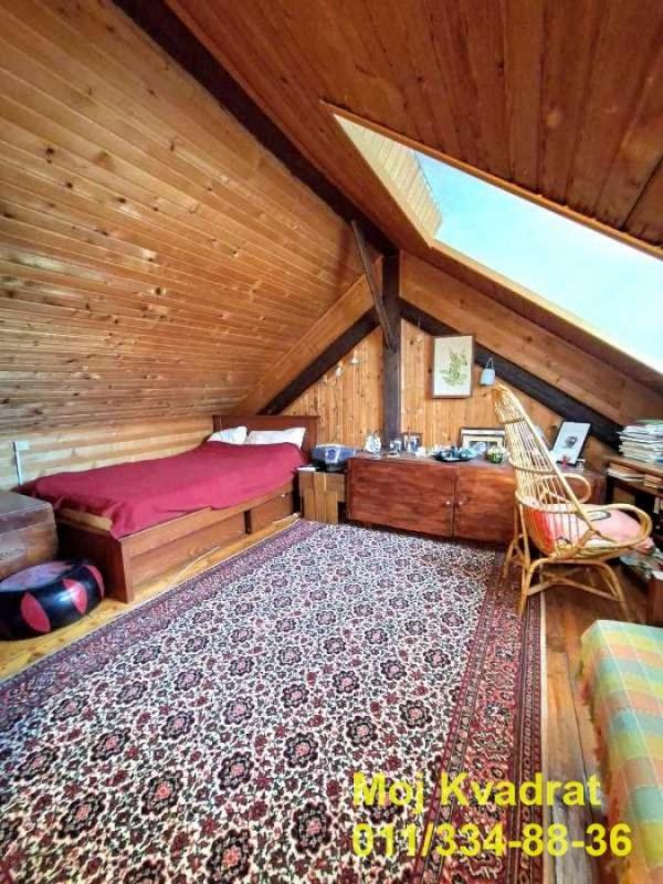 Stan na prodaju u Beogradu, Severni bulevar, dvosoban, 68m2, cena 142000 evra