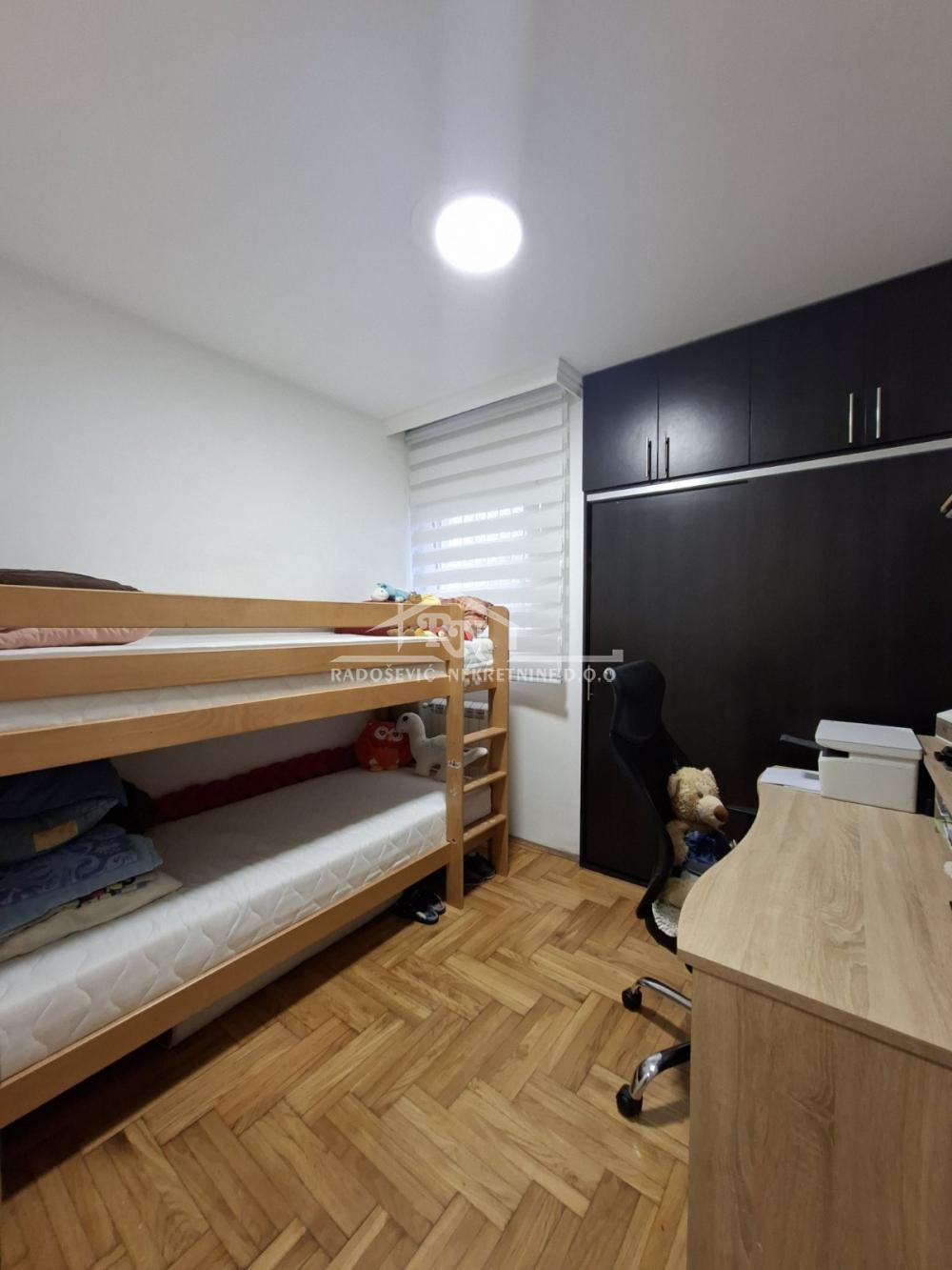 Stan na prodaju u Beogradu, Žarkovo, jednoiposoban, 36m2, cena 117000 evra
