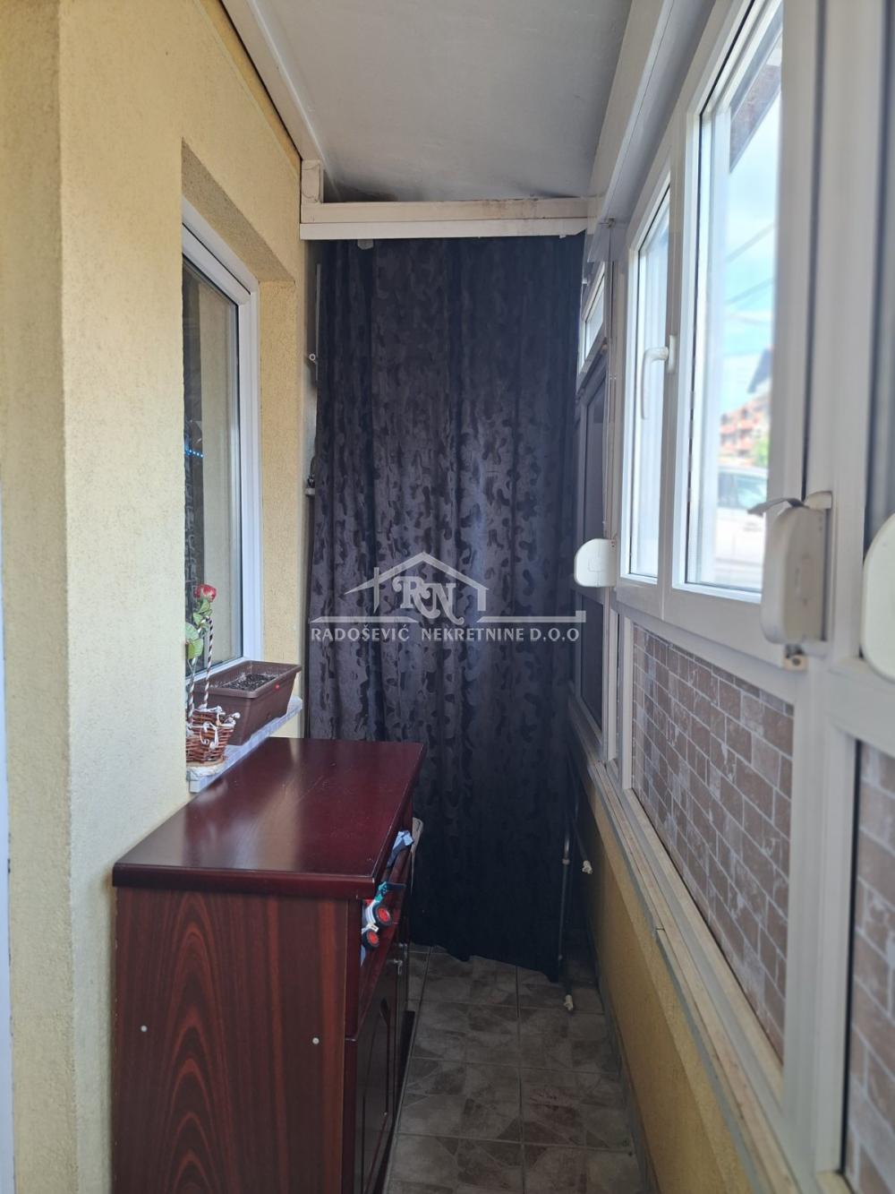 Stan na prodaju u Beogradu, Žarkovo, jednoiposoban, 36m2, cena 117000 evra