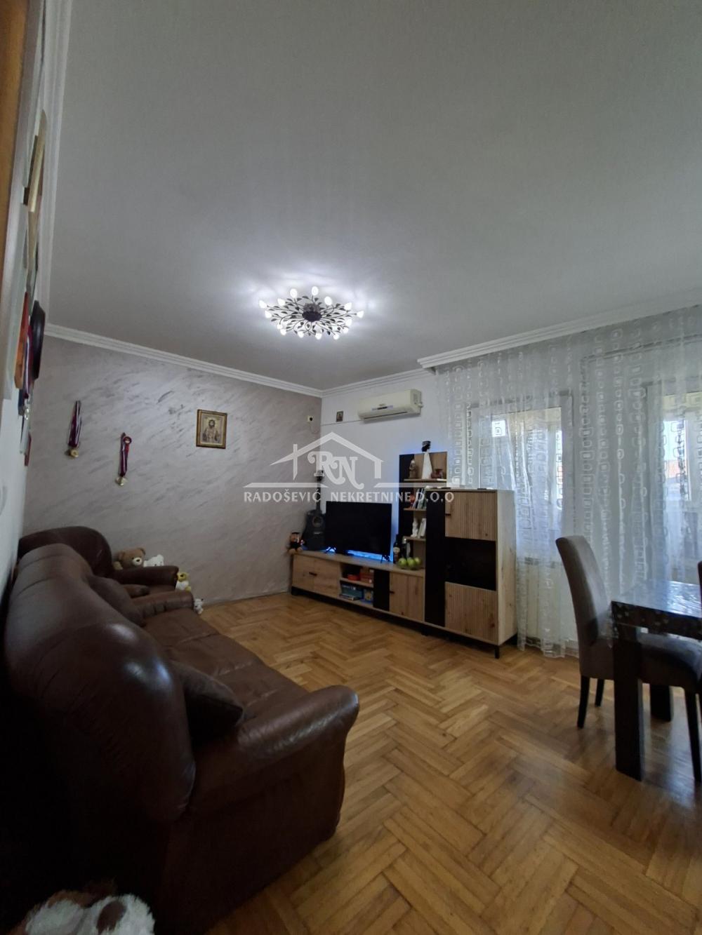 Stan na prodaju u Beogradu, Žarkovo, jednoiposoban, 36m2, cena 117000 evra